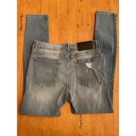 Boohoo MAN Light Distressed Men's Skinny - Picture 2 of 4